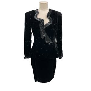 Vintage Magali Collection Black Velvet Sequin Skirt Suit Jacket Size 4